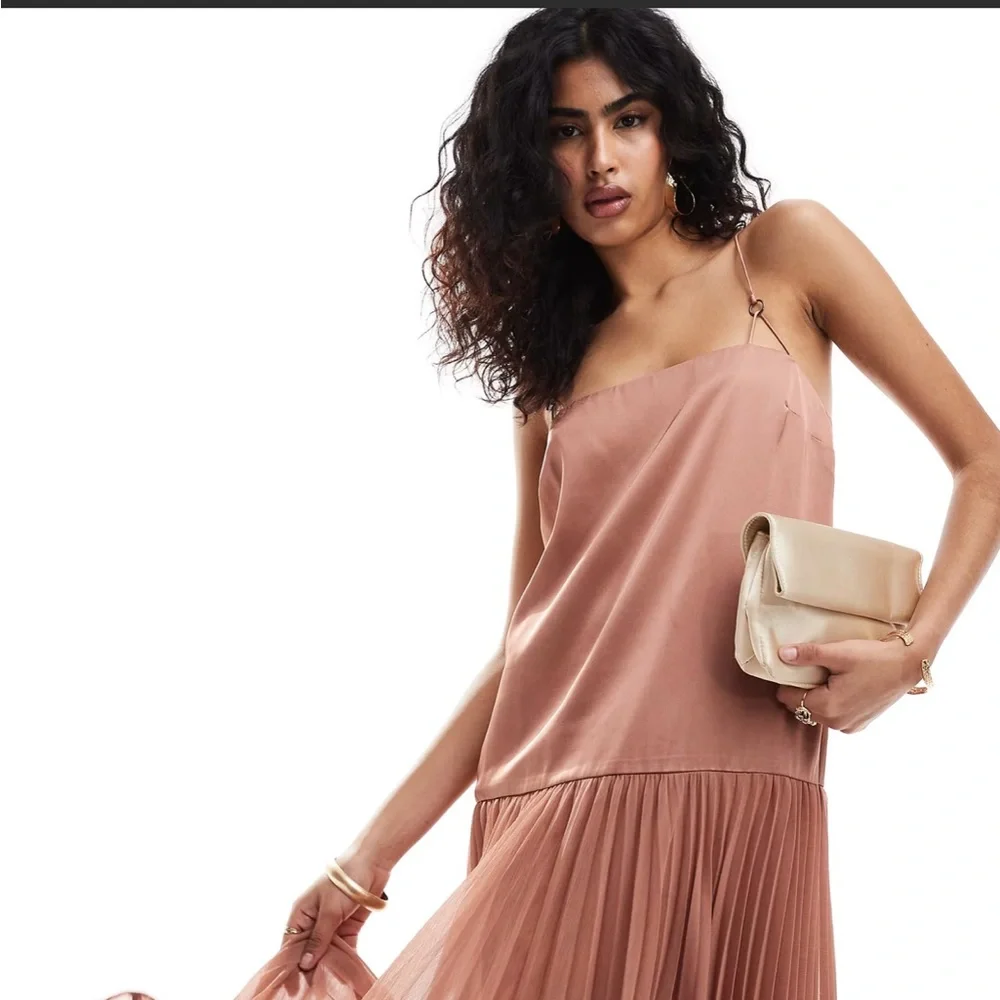 ASOS Design satin cami trapeze dress - Picture 3 of 8